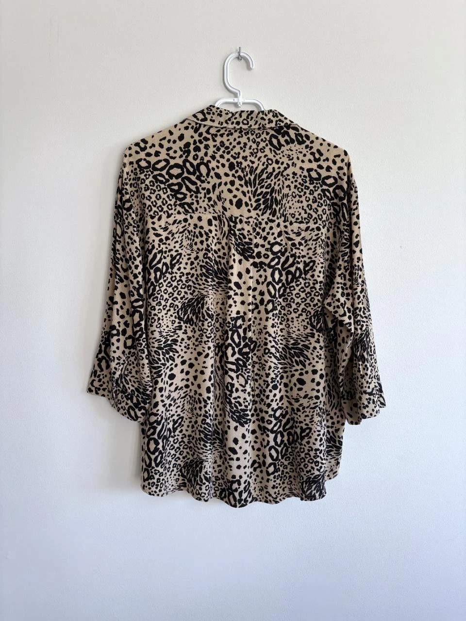 Blusa leopardo Primark – 40 – gola e decote em V – 100% viscose – photo 5